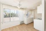 Studio apartment at Wilshire Kingsley Towers Apartments in Los Angeles